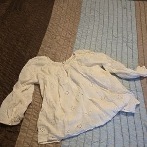 3for$25 Aerie White Eyelet Blouse